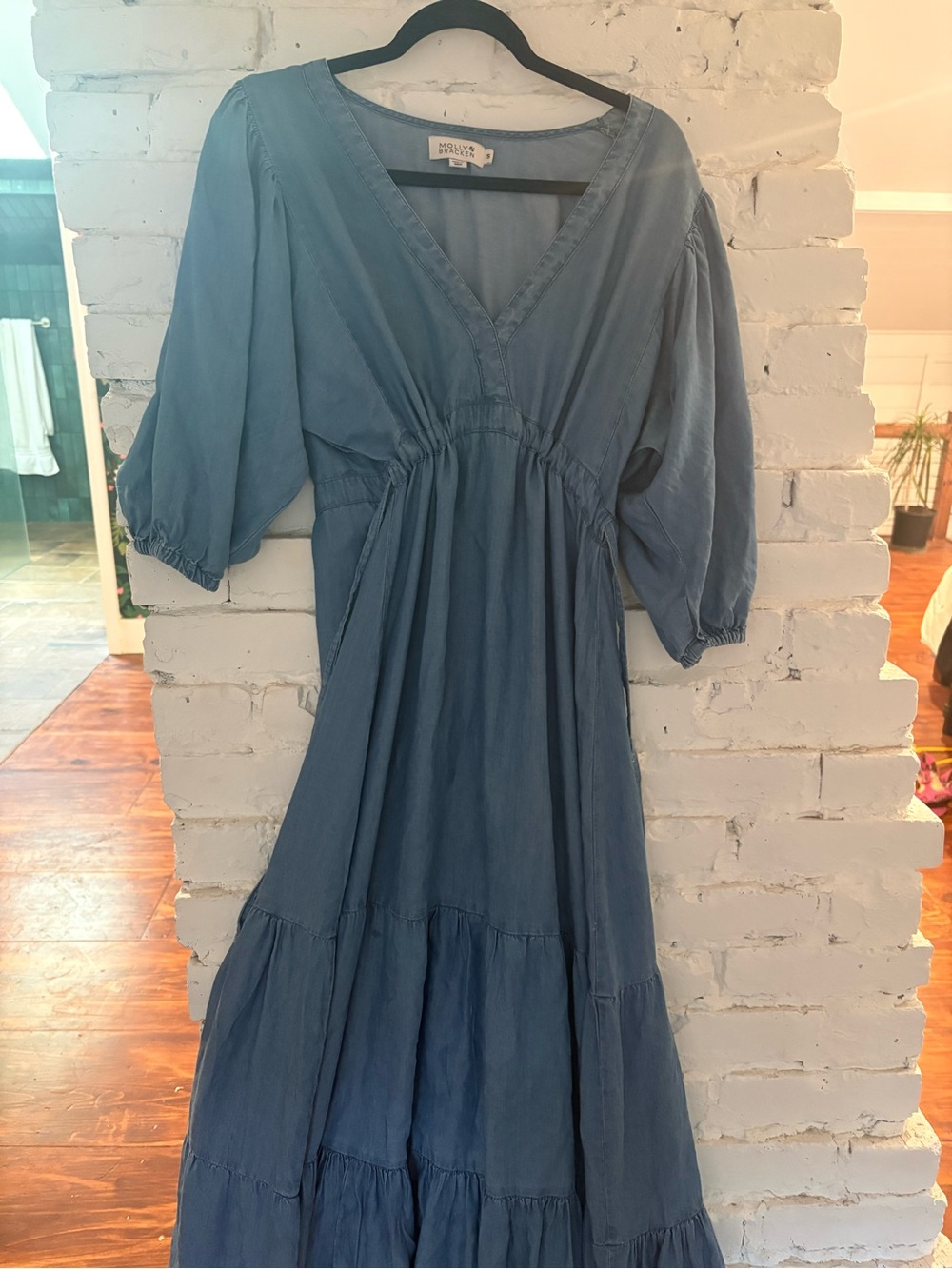Molly Bracken Chambray V-Neck Tiered Maxi Dress - Blue